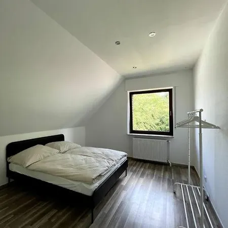 Apartmán Schone, Moderne Mit Parkplatz