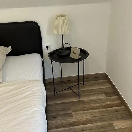 Schone, Moderne Mit Parkplatz Melle