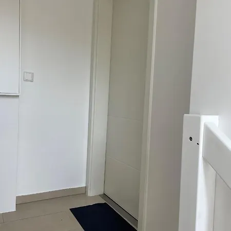 Apartmán Schone, Moderne Mit Parkplatz